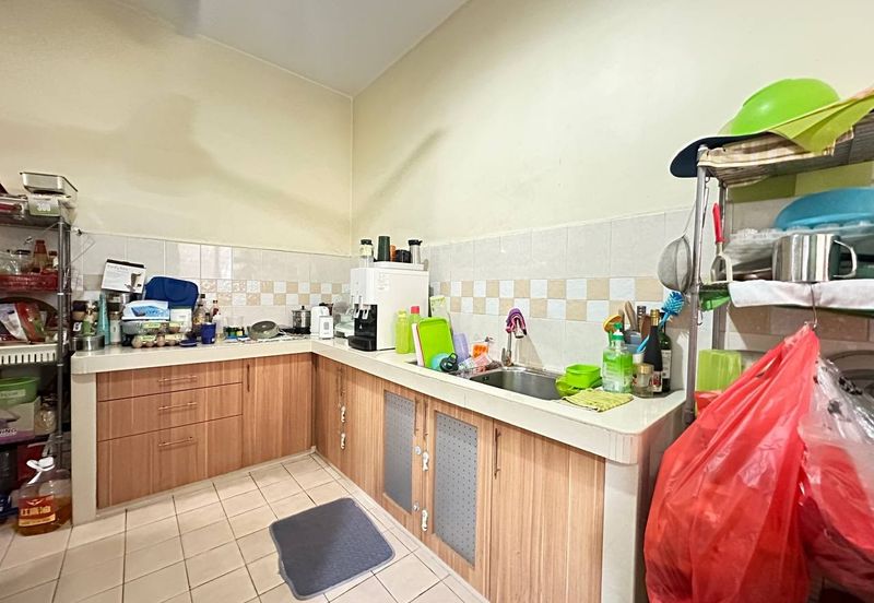 Jalan Spektrum U16 @ Taman Bukit Subang