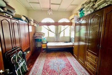 Seksyen 12, Shah Alam