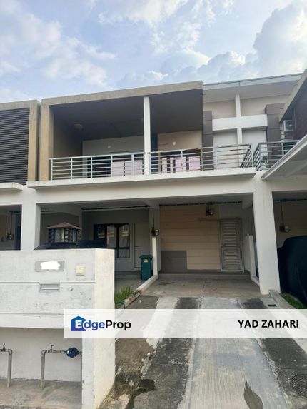 Walking Distance To Surau & Spacious Balcony @ Bandar Tasik Kesuma, Semenyih, Selangor, Semenyih