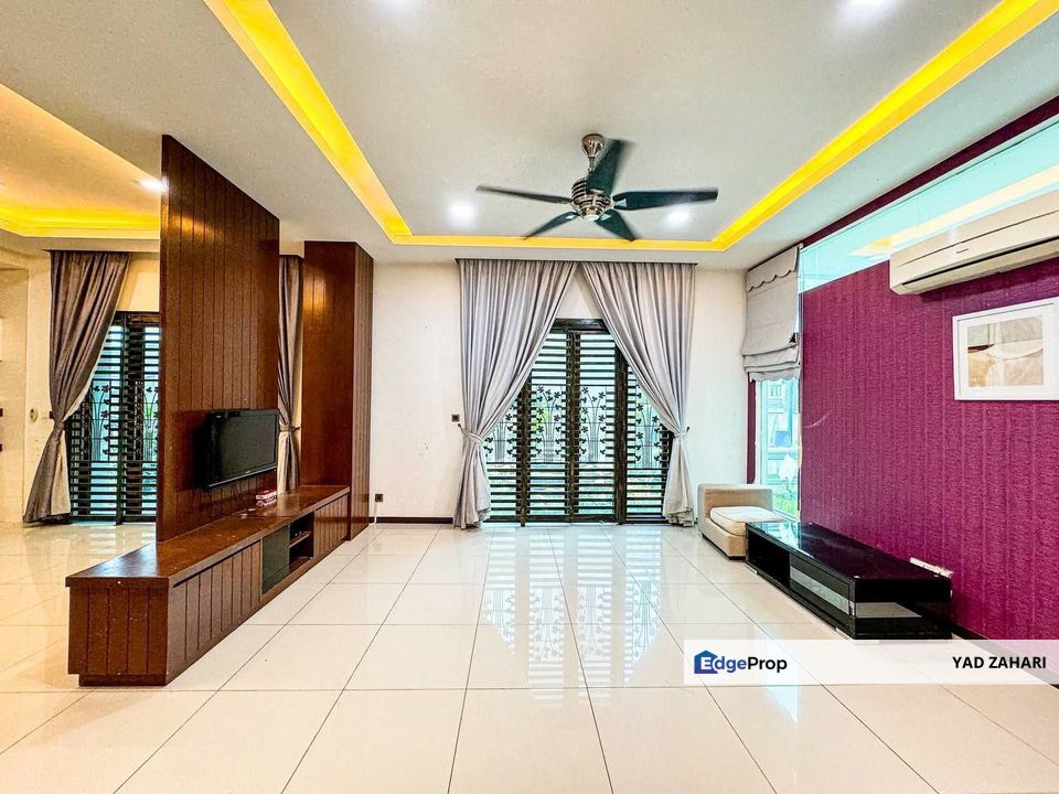 Partly Furnished, Open Lot & Freehold @ Taman Tropika 2 Bangi Kajang , Selangor, Kajang