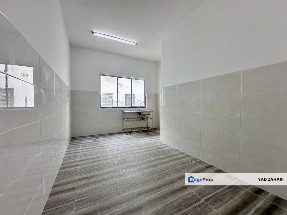 Facing Open with 7 Rooms @ The Clover Homes, Laman Semanggi, Semenyih, Selangor, Semenyih