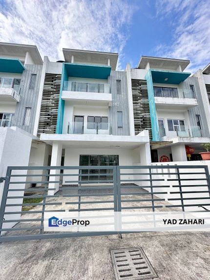 Facing Open with 7 Rooms @ The Clover Homes, Laman Semanggi, Semenyih, Selangor, Semenyih