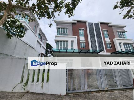 24H Guarded 3-Storey Semi-D & Nearby The Curve @  The Rafflesia, Damansara Perdana, Selangor, Petaling Jaya