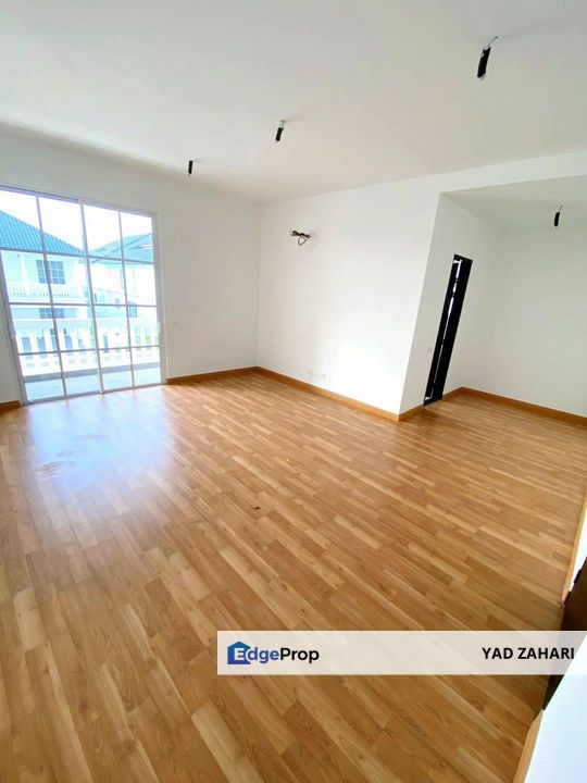 Cluster Semi-D with Balcony & Dry Yard @ Stoneridge, Eco Majestic, Semenyih, Selangor, Semenyih