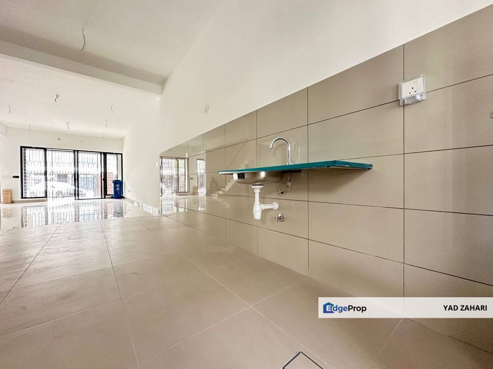 New Unit and Currenly Tenanted @ Elmina Green 4, Shah Alam, Selangor, Shah Alam