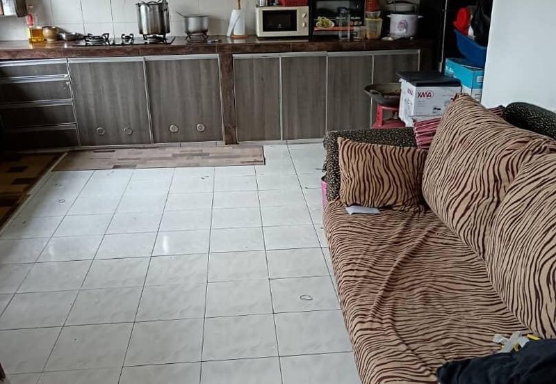 Taman Pinggiran Putra