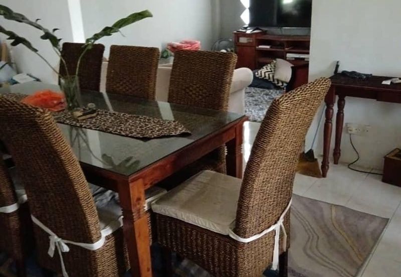 Taman Pinggiran Putra