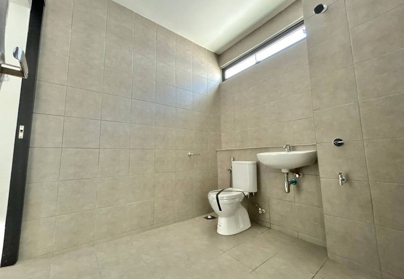 Nadira 3 @ Bukit Raja