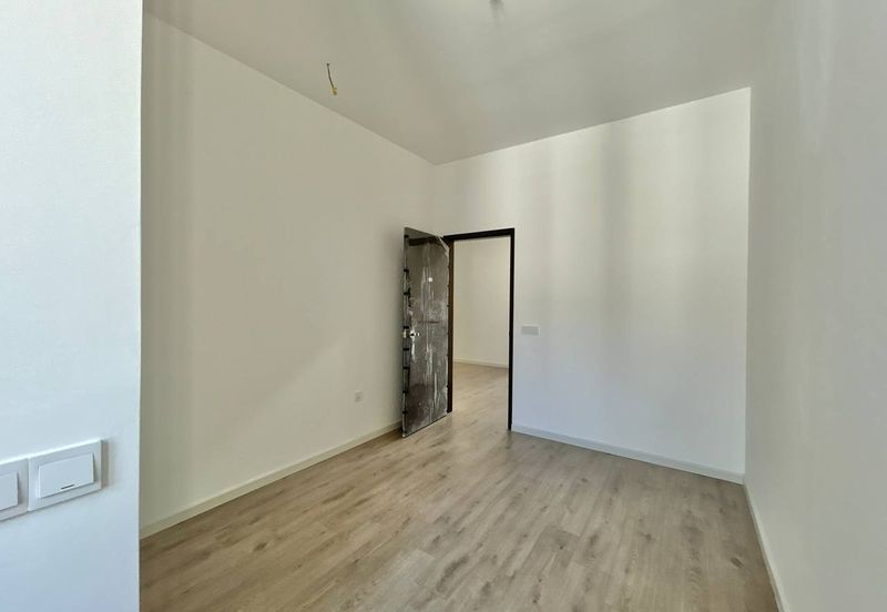 Nadira 3 @ Bukit Raja