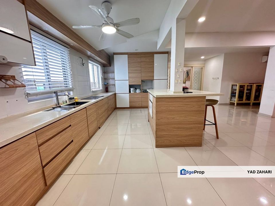 3-Storey Semi-D Below MV, Fully Renovated & Extended @ Laman Seri, Seksyen 13, Shah Alam, Selangor, Shah Alam