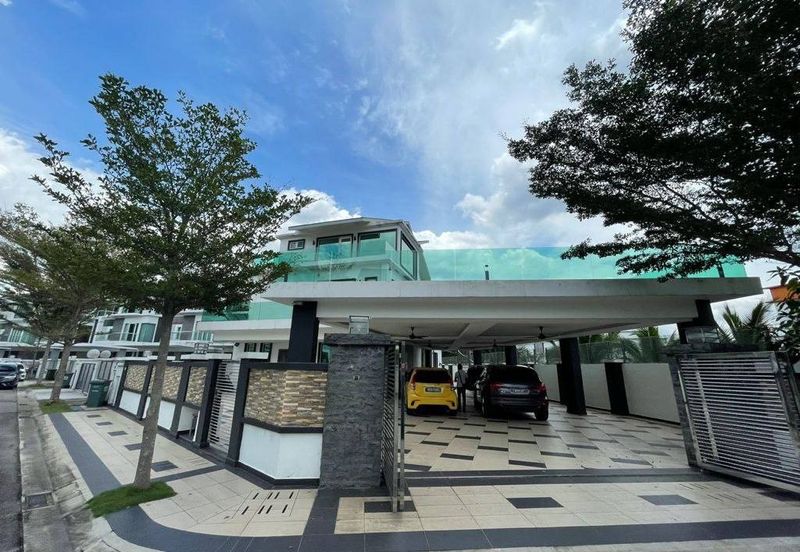 Jalan Wangsa Melawati