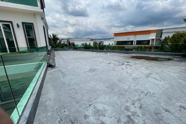 Jalan Wangsa Melawati