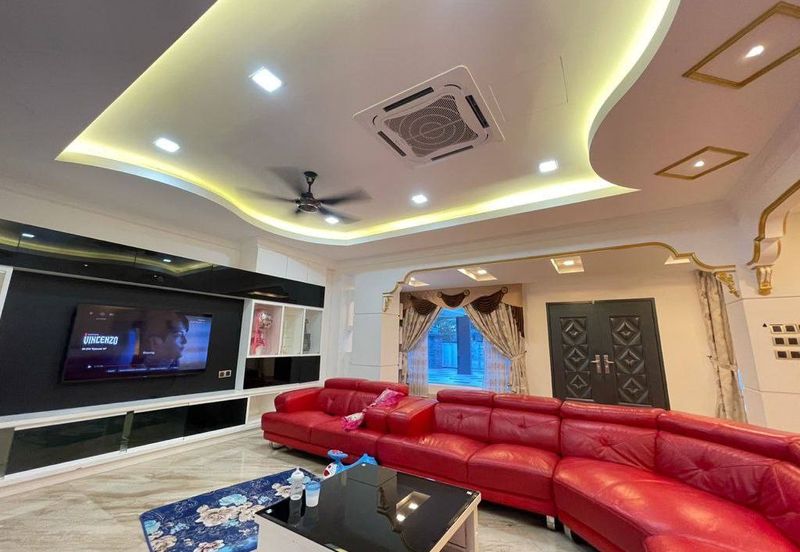 Jalan Wangsa Melawati