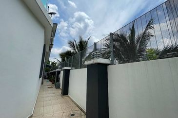 Jalan Wangsa Melawati