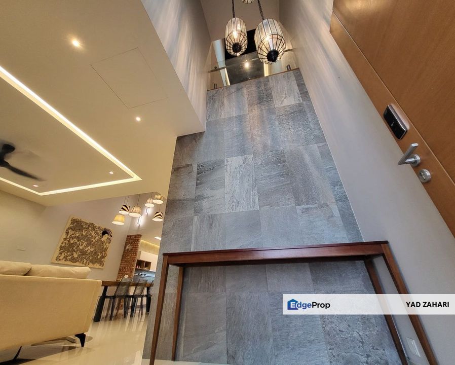 Freehold & Fully Furnished 3 Storey Superlink @ Sejati Residence, Cyberjaya, Selangor, Cyberjaya