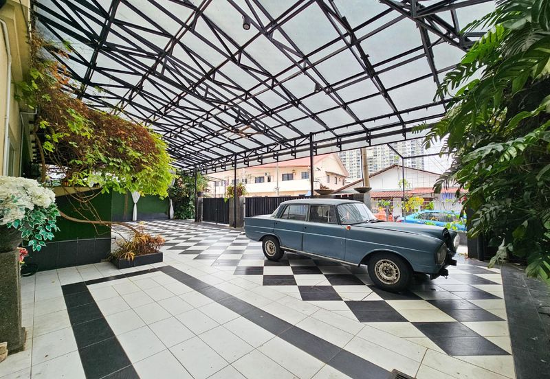 Villa with Land & Fully Furnished, Near TRX For Investment @ Desa Pandan, KL