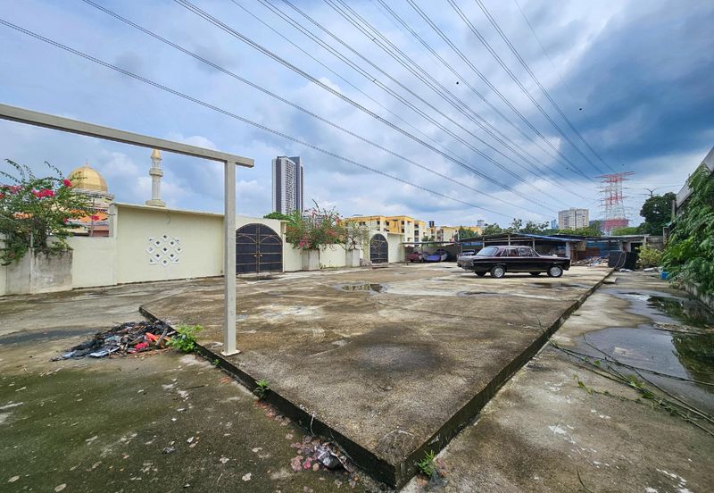 Villa with Land & Fully Furnished, Near TRX For Investment @ Desa Pandan, KL