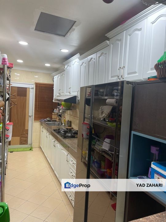 Below MV and Renovated Double Storey Terrace @ Bukit Antarabangsa, Ampang, Selangor, Ampang