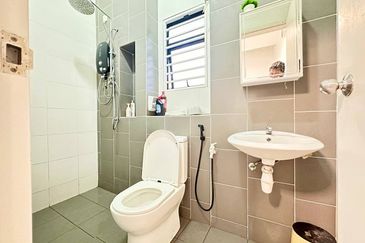 Jalan Setia Permai U13/41E