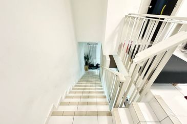 Jalan Setia Permai U13/41E