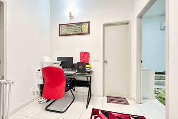 Jalan Setia Permai U13/41E