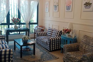 Crescent Park Townvilla