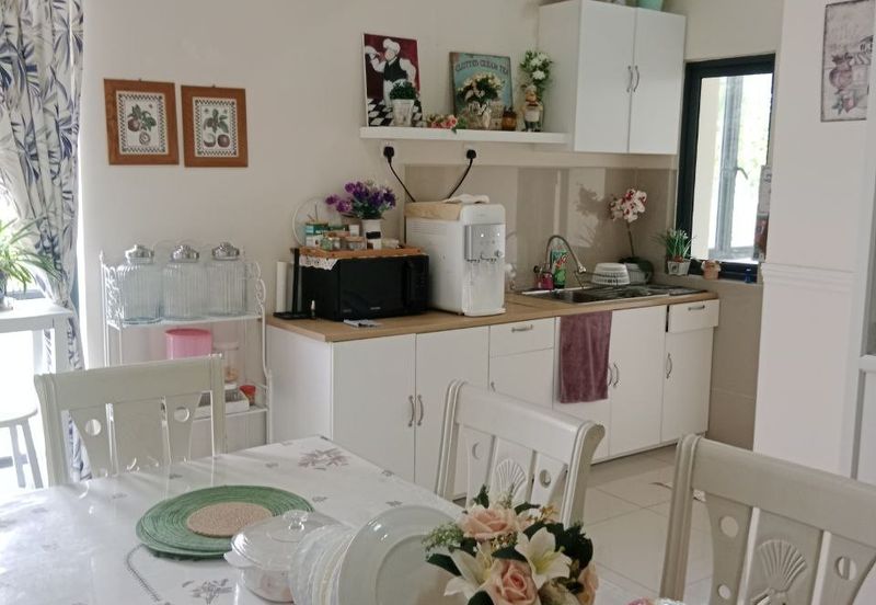 Crescent Park Townvilla