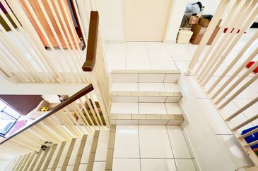 Jalan Setia Permai U13/41E