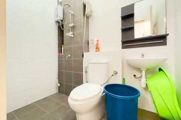 Jalan Setia Permai U13/41E