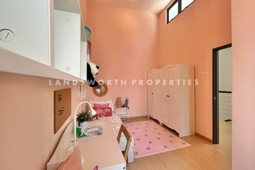 Seksyen 30, Shah Alam