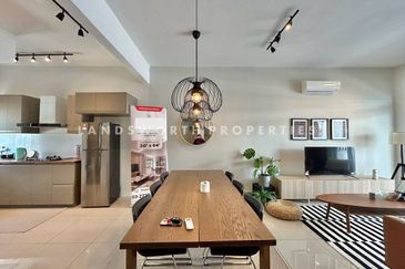 Seksyen 30, Shah Alam