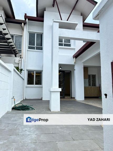 Extended Kitchen with Kitchen Cabinet 2-Storey Terrace @ Sunway Kayangan, Shah Alam, Selangor, Shah Alam
