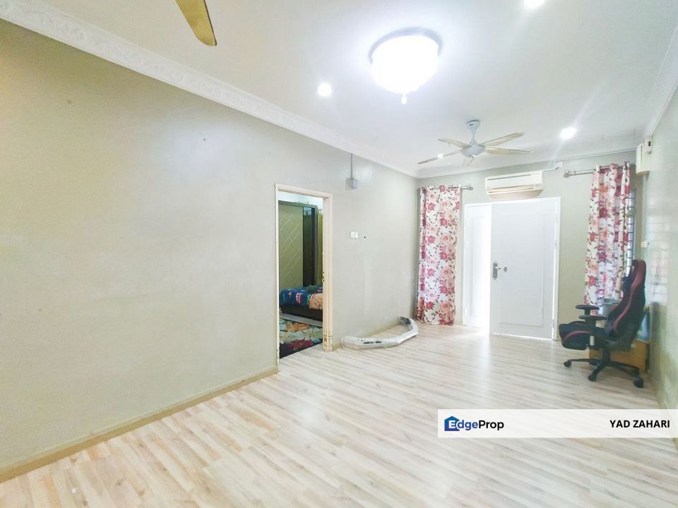 Renovated Single Storey Terrace & Nearby Surau @ Seksyen 2, Shah Alam, Selangor, Shah Alam