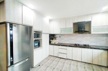 Seksyen 2, Shah Alam