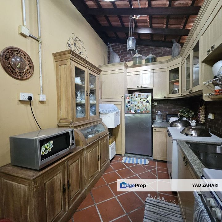 24H CCTV Semi-D with 6 Bedrooms @ Beverly Heights, Ampang, Selangor, Ampang