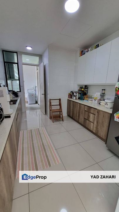 Semi-D with Bathtub & Built-In Kitchen Cabinet @ Tenderfields, Eco Majestic, Semenyih, Selangor, Semenyih