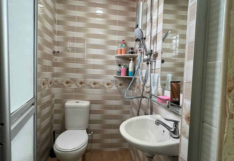 Seksyen 2, Shah Alam