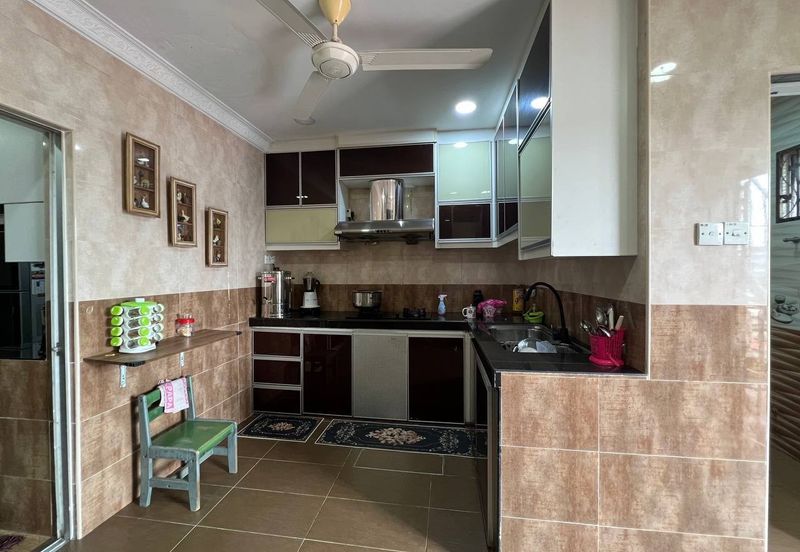 Seksyen 2, Shah Alam