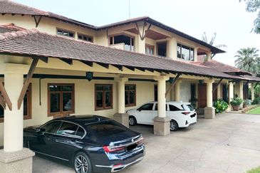 Tropicana Golf & Country Resort