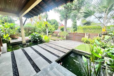 Tropicana Golf & Country Resort