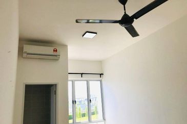 Parkfield Residences, Tropicana Heights