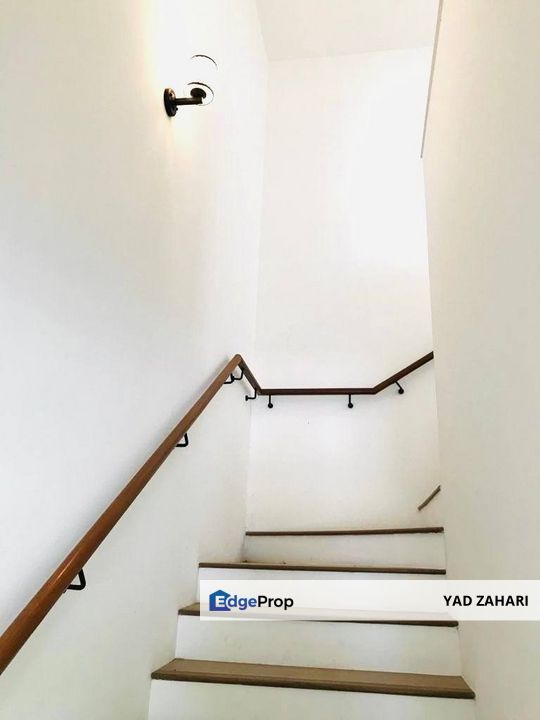 Gated & Guarded with Clubhouse Facilities @ Parkfield Residences, Kajang, Selangor, Kajang