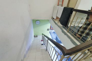 Jalan Setia Perdana U13/28