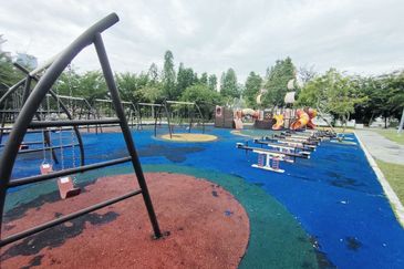 Jalan Setia Perdana U13/28