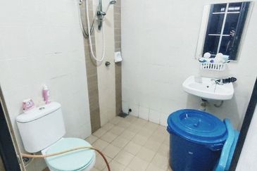 Jalan Setia Perdana U13/28