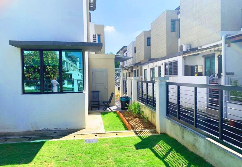 [Corner Lot] Built In Wardrobe & Kitchen Cabinet and Solar Power @ Bidai Residence Bukit Jelutong