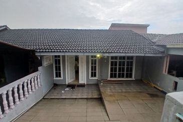 Seksyen 2, Shah Alam