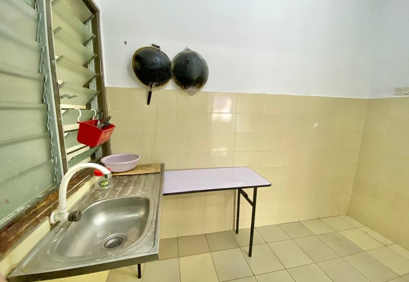 Pangsapuri Seri Pegaga, Desa Alam