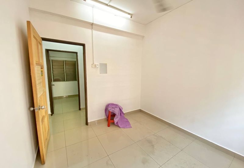 Pangsapuri Seri Pegaga, Desa Alam