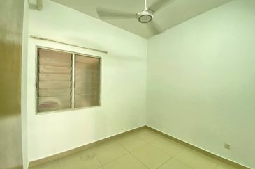 Pangsapuri Seri Pegaga, Desa Alam